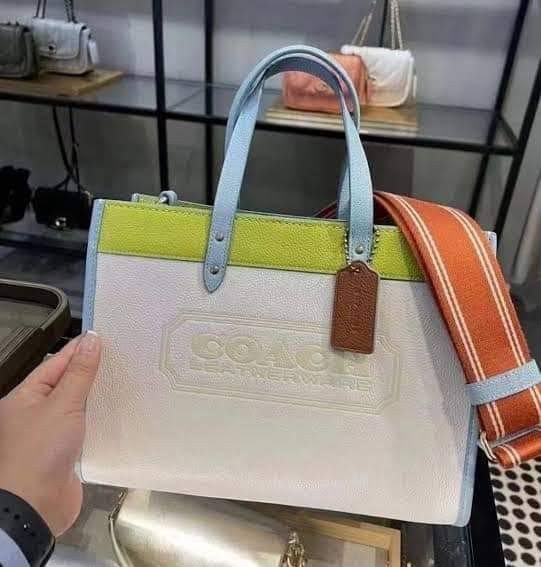 Buy First Copy Coach Women’s Field Tote 22 Bag