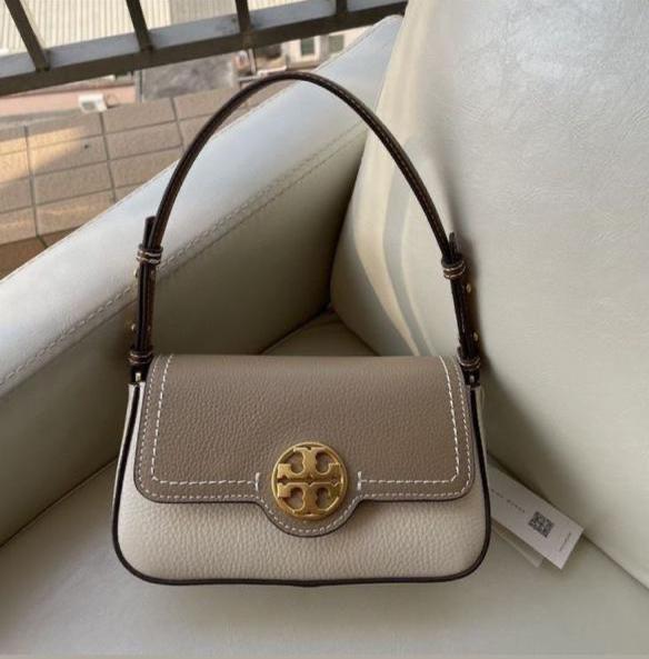 Buy First Copy Tory Burch Small Felix Handbag Two Way Hanging