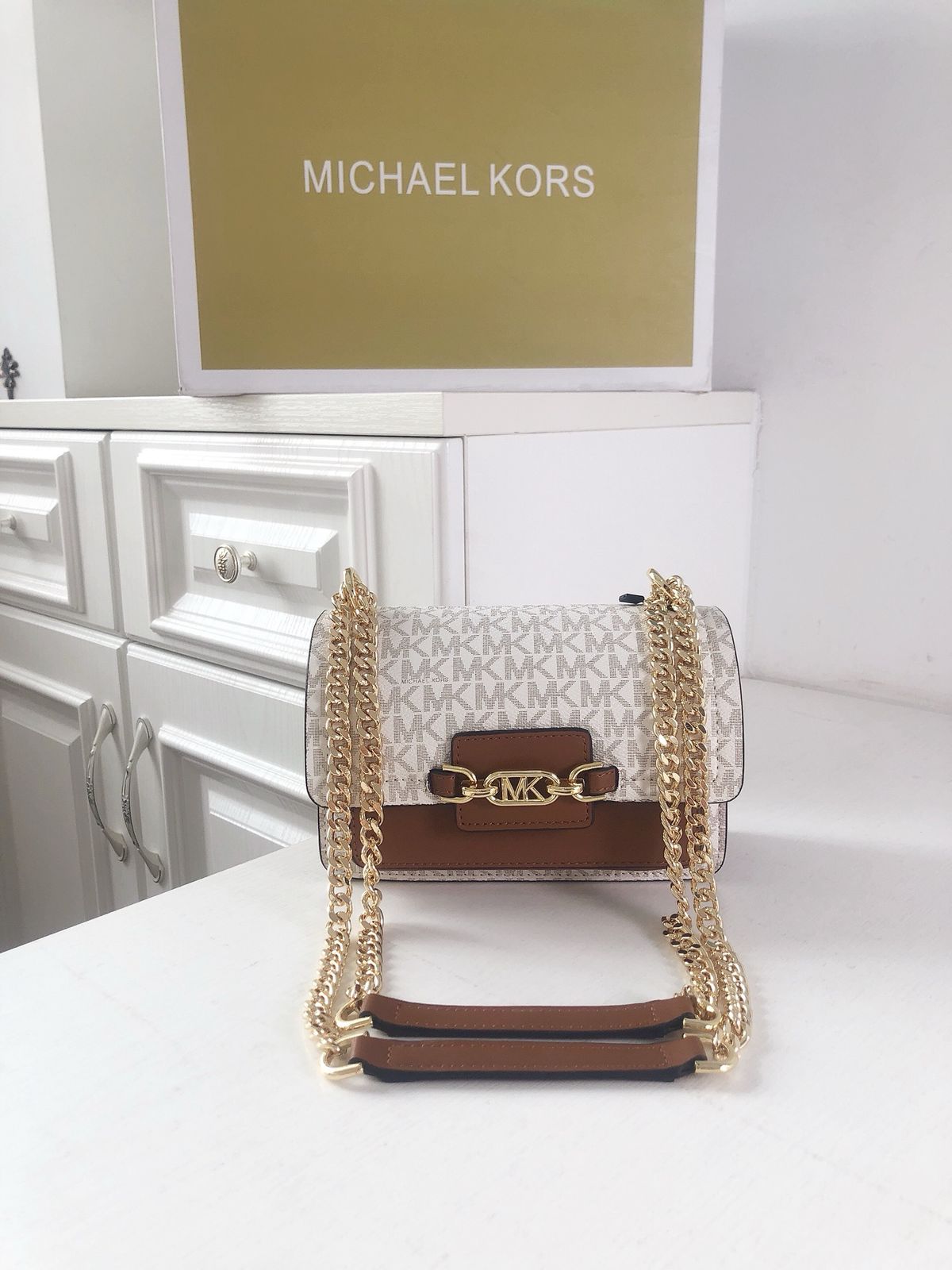 Buy First Copy Michael Kors Heather Shoulder Bag