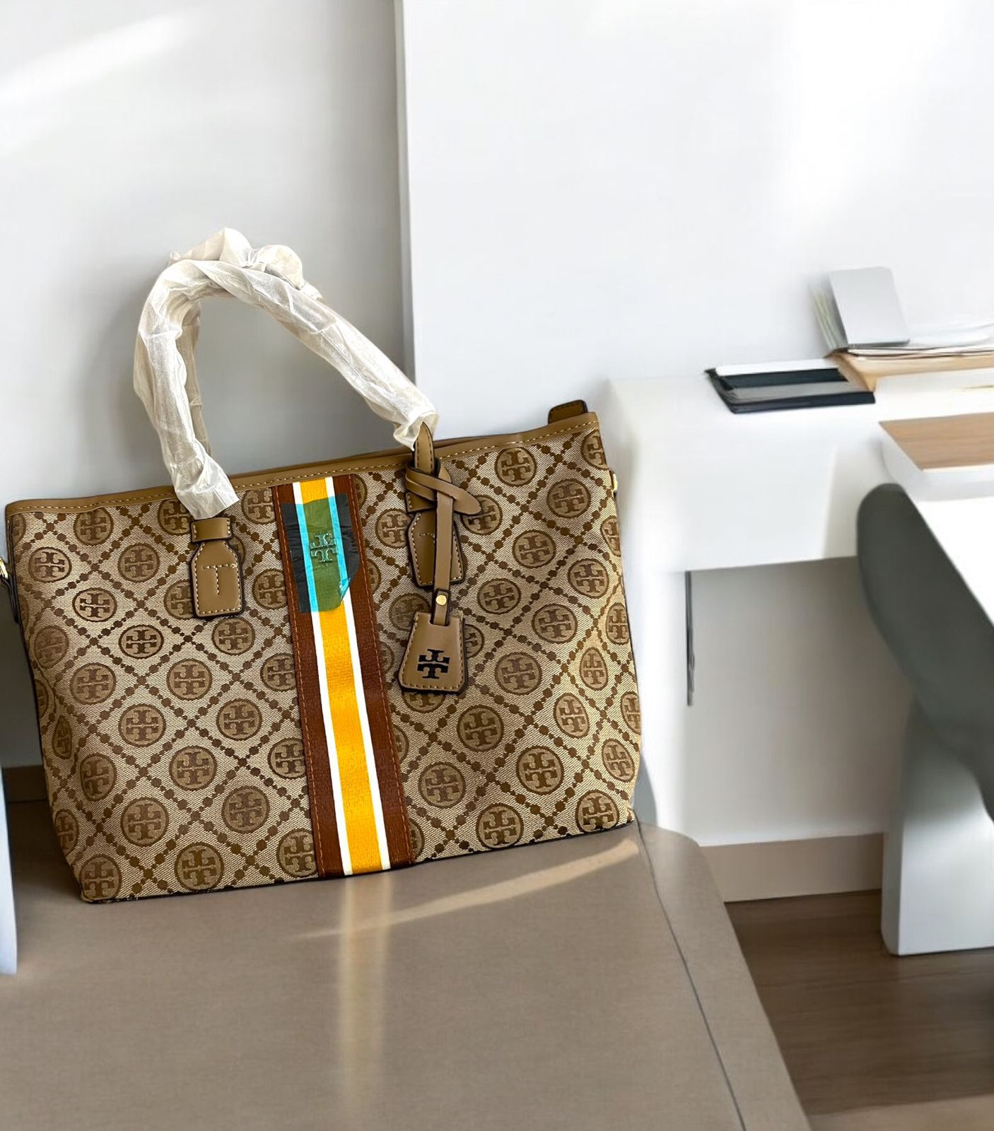 Buy First Copy Tory Burch Tote Women Bag - Master Quality 7A Mirror at Lowest Price Online India