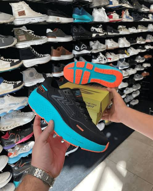 Buy First Copy Skechers Carbon Infused Max Road 6 - Master Quality 7A Mirror at Lowest Price Online India