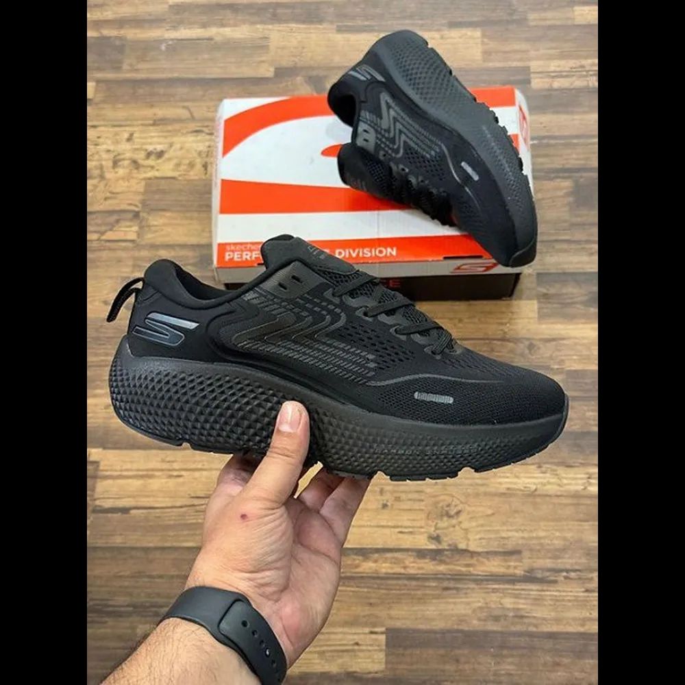 Buy First Copy Skechers Carbon Infused Max Road 6 - Master Quality 7A Mirror at Lowest Price Online India