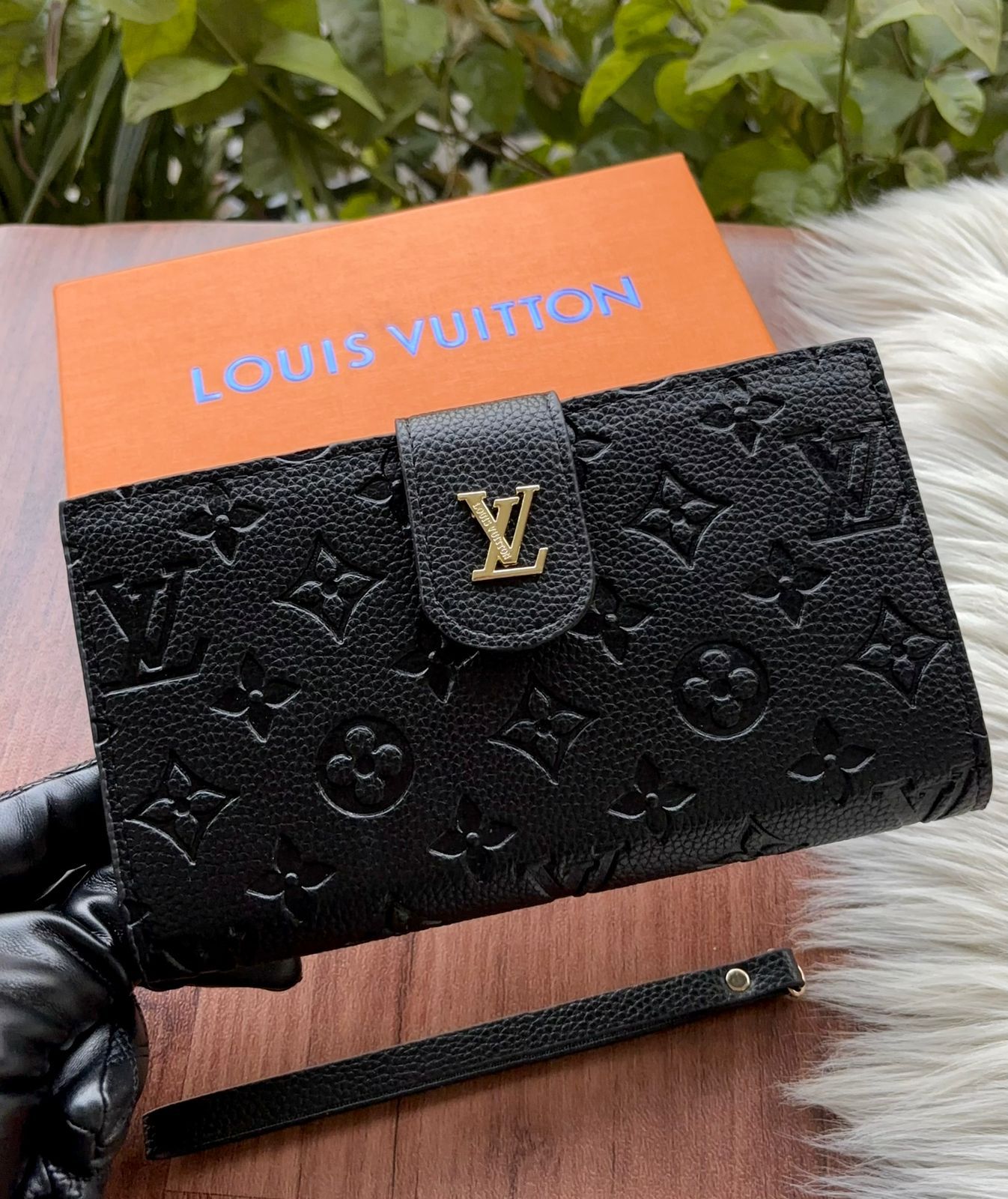 Buy First Copy Louis Vuitton Two Fold Book Wallet - Master Quality 7A Mirror at Lowest Price Online India