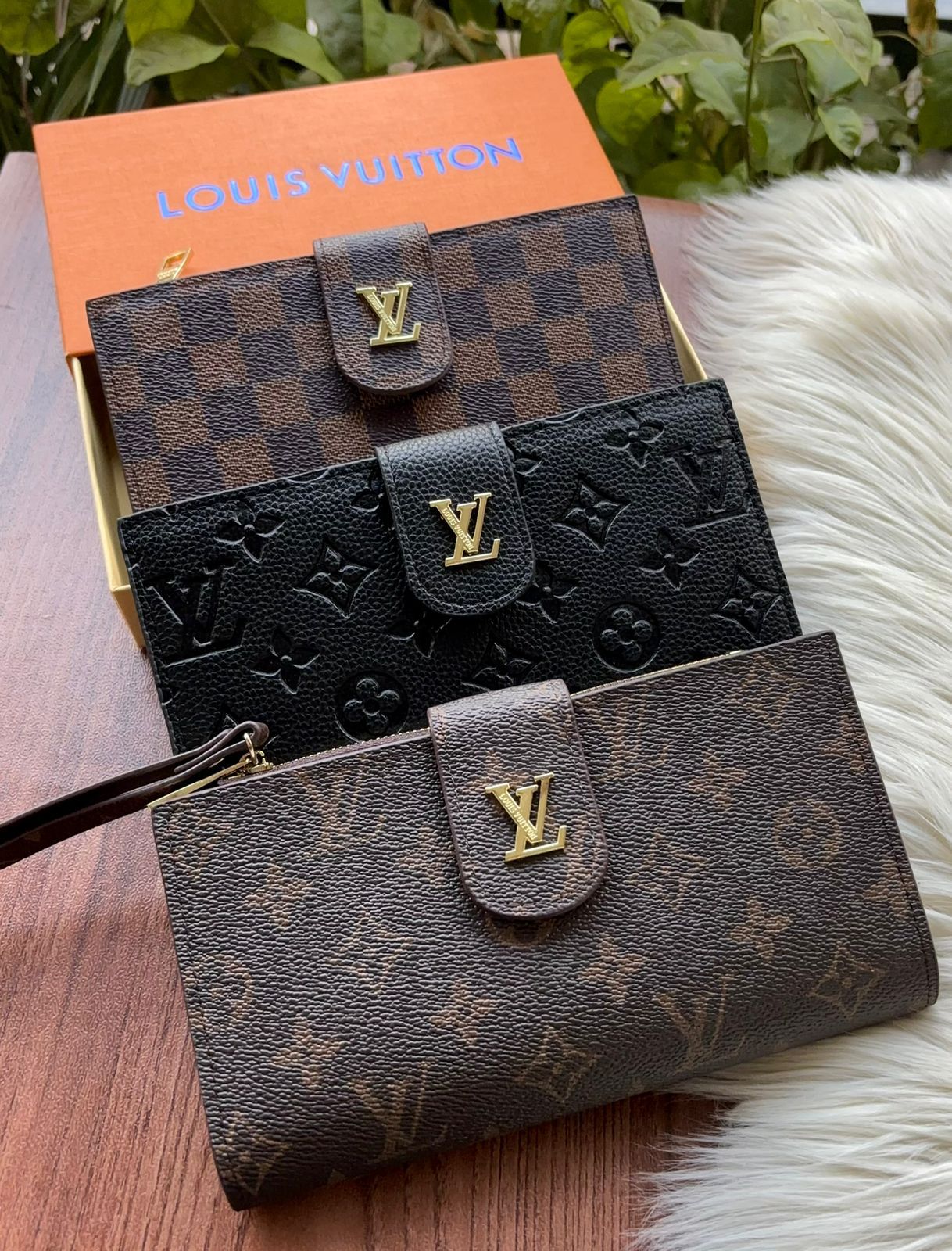 Buy First Copy Louis Vuitton Two Fold Book Wallet - Master Quality 7A Mirror at Lowest Price Online India