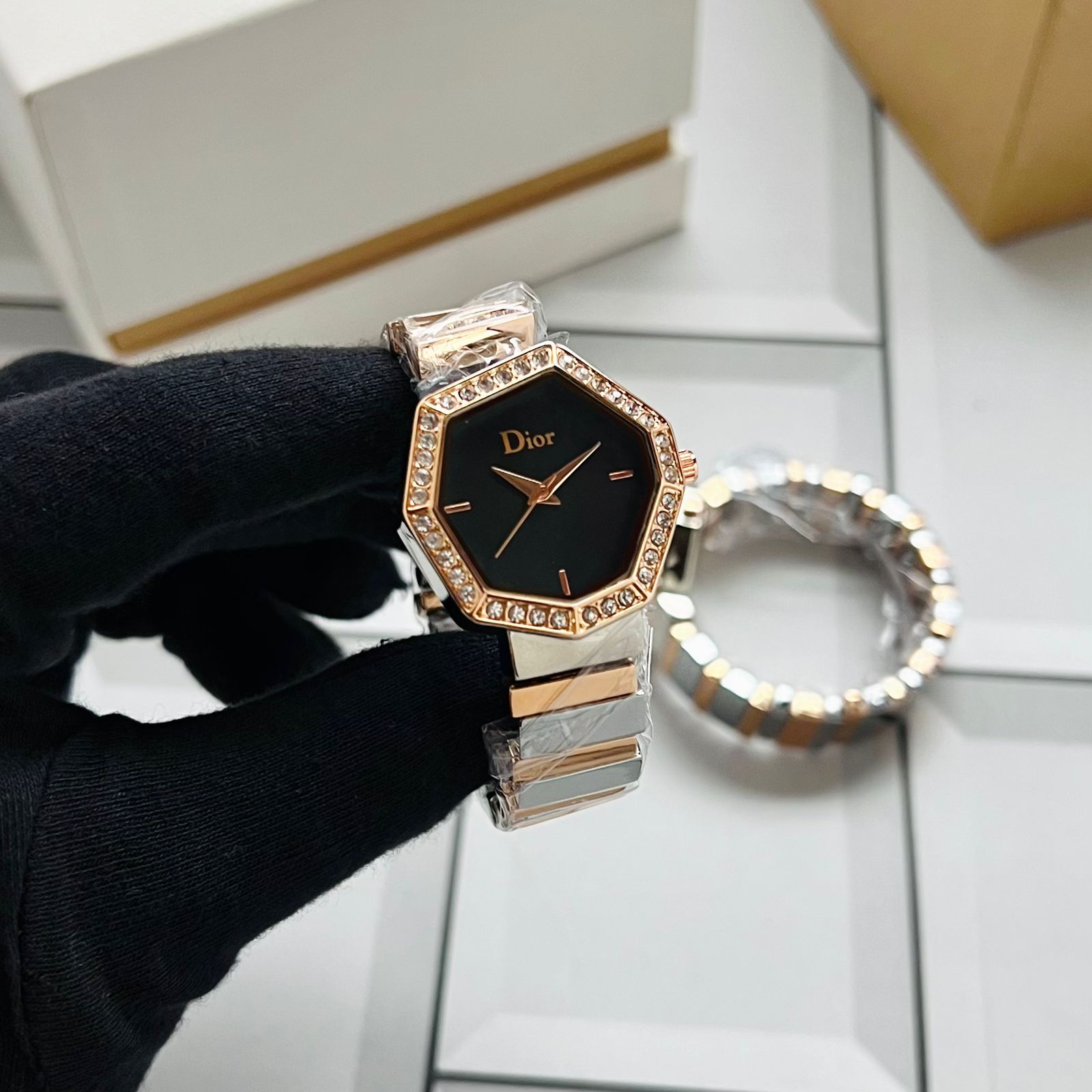 Buy First Copy Dior Gem Watch For Woman - Master Quality 7A Mirror at Lowest Price Online India