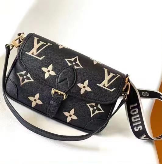 Buy First Copy Louis Vuitton Diane Crossbody Bag - Master Quality 7A Mirror at Lowest Price Online India