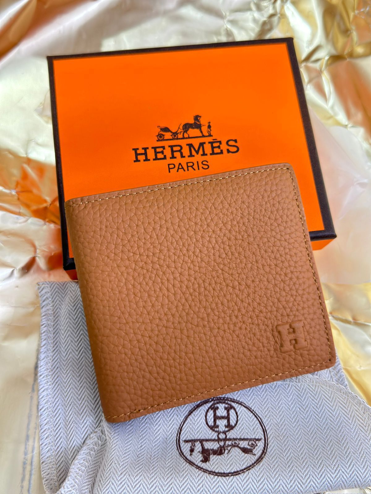 Buy First Copy Hermes Mens Wallet - Master Quality 7A Mirror at Lowest Price Online India