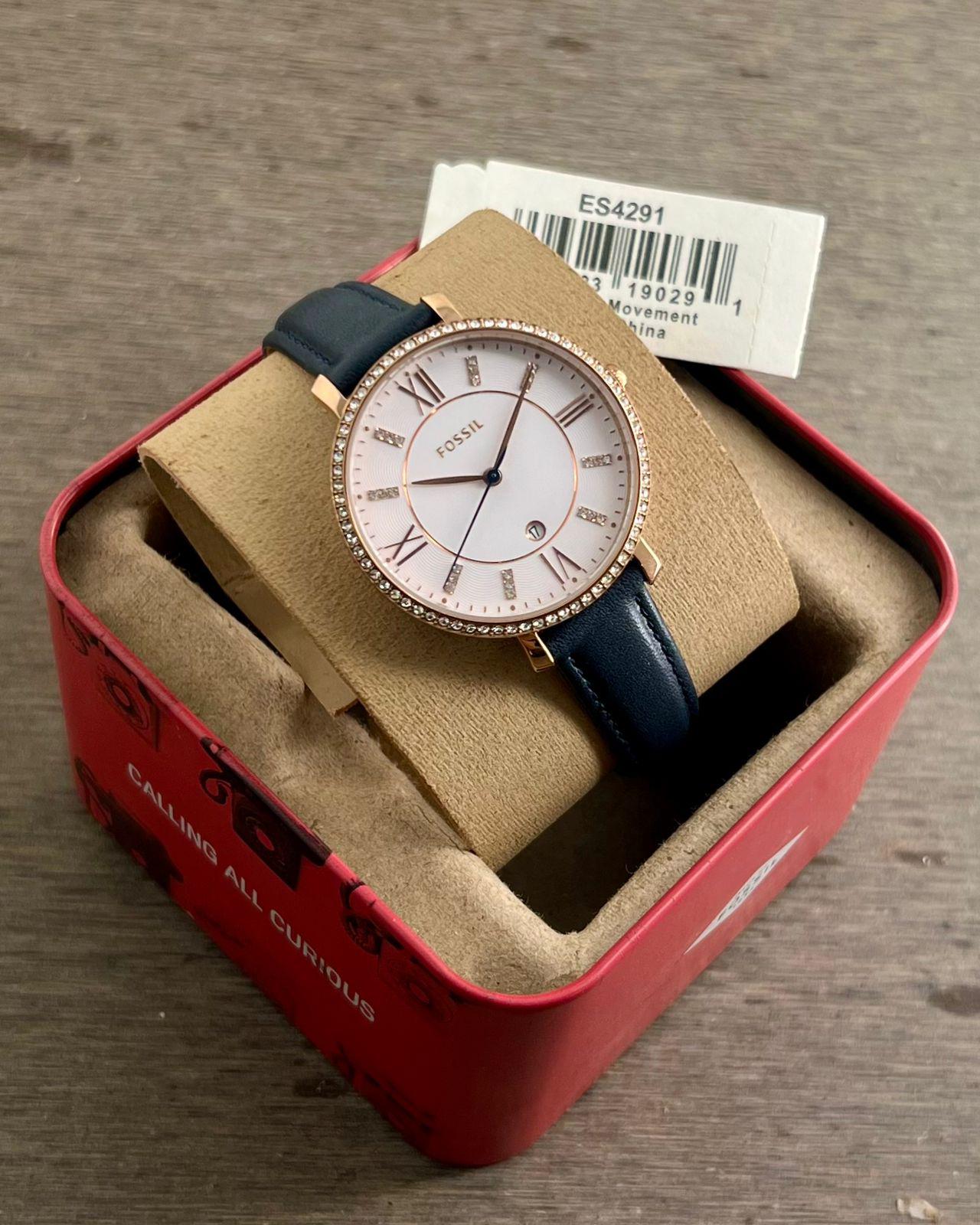 Buy First Copy Fossil Es4303 Jacqueline Leather Strap Women’s Watch - Master Quality 7A Mirror at Lowest Price Online India