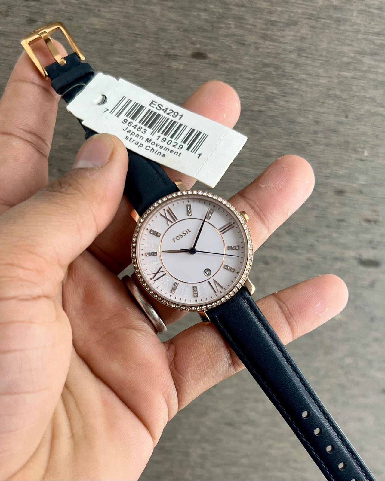 Buy First Copy Fossil Es4303 Jacqueline Leather Strap Women’s Watch - Master Quality 7A Mirror at Lowest Price Online India