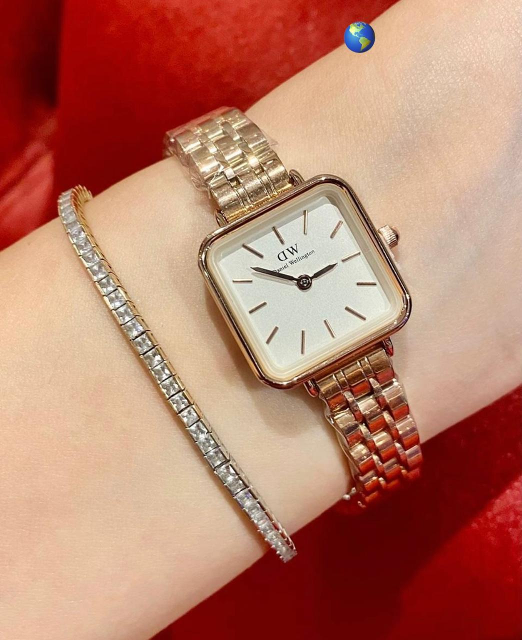Buy First Copy Dw Daniel Wellington Metal Strap Women Watch - Master Quality 7A Mirror at Lowest Price Online India