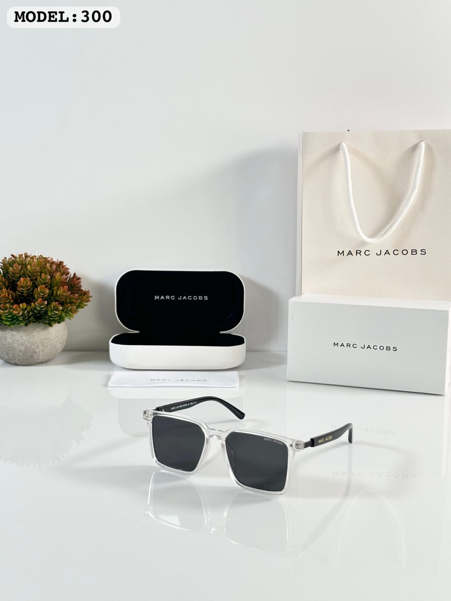 Buy First Copy Marc Jacobs Sunglasses For Men - Master Quality 7A Mirror at Lowest Price Online India