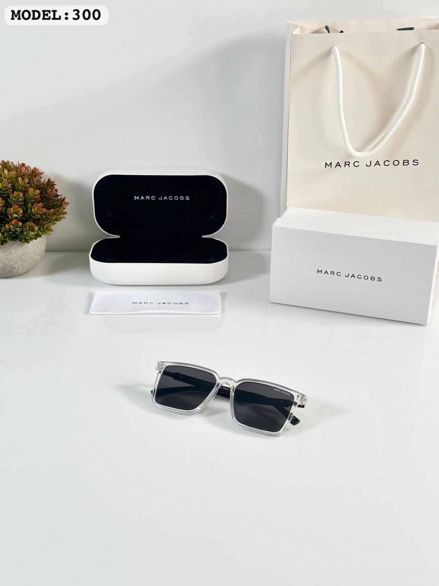 Buy First Copy Marc Jacobs Sunglasses For Men - Master Quality 7A Mirror at Lowest Price Online India