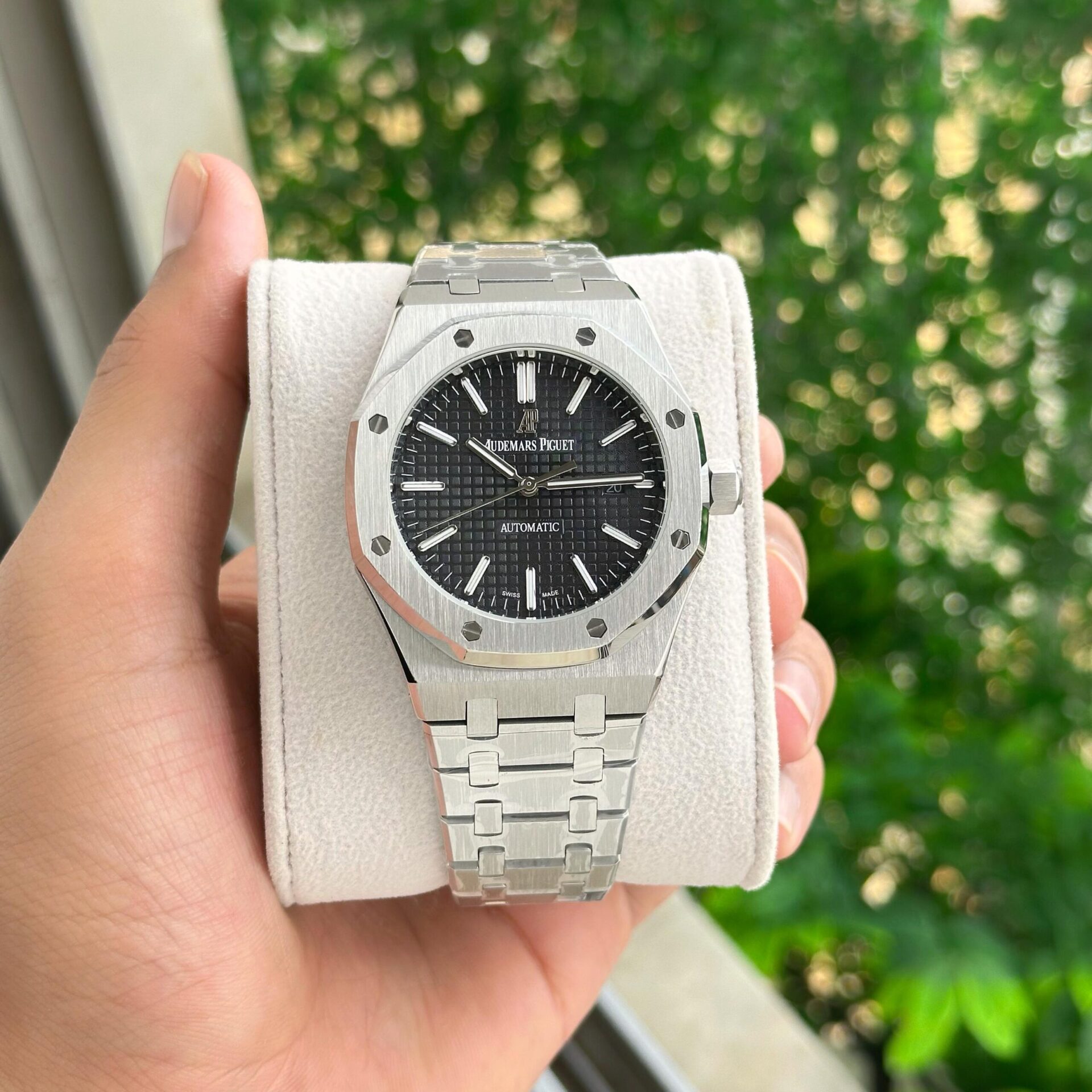 Buy First Copy Audemars Piguet Royal Oak Silver Automatic Men’s Watch - Master Quality 7A Mirror at Lowest Price Online India