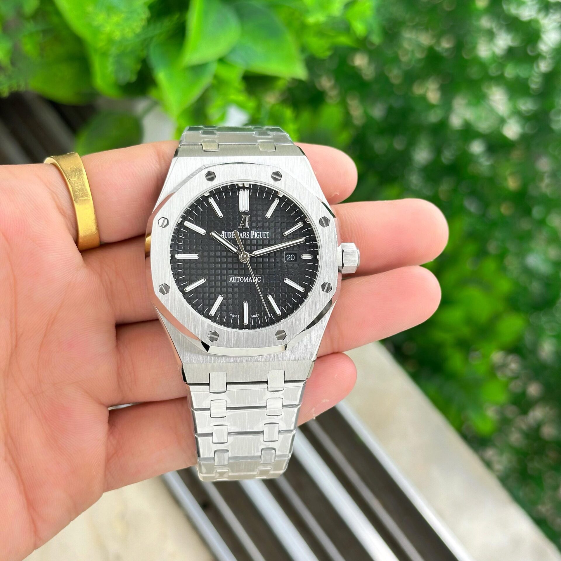 Buy First Copy Audemars Piguet Royal Oak Silver Automatic Men’s Watch - Master Quality 7A Mirror at Lowest Price Online India