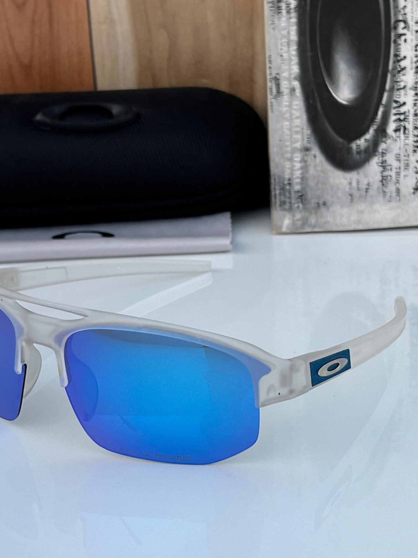Buy First Copy Oakley Men’s Sunglasses - Master Quality 7A Mirror at Lowest Price Online India