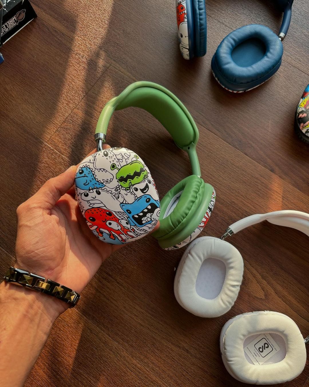 Buy First Copy Apple Airpords Max P9 Printed Headphone - Master Quality 7A Mirror at Lowest Price Online India