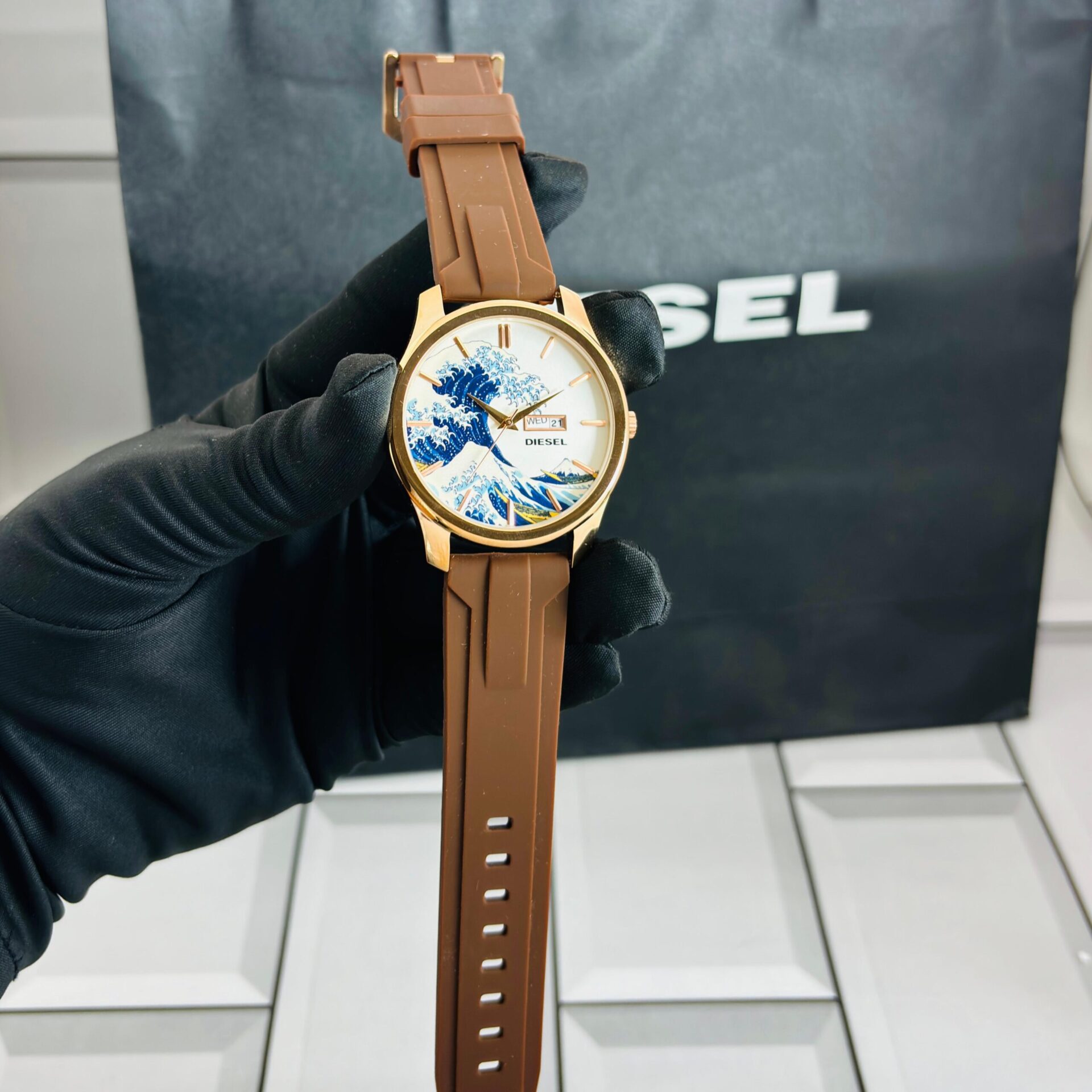 Buy First Copy Diesel Analog Quartz Silicone Strap Watch - Master Quality 7A Mirror at Lowest Price Online India