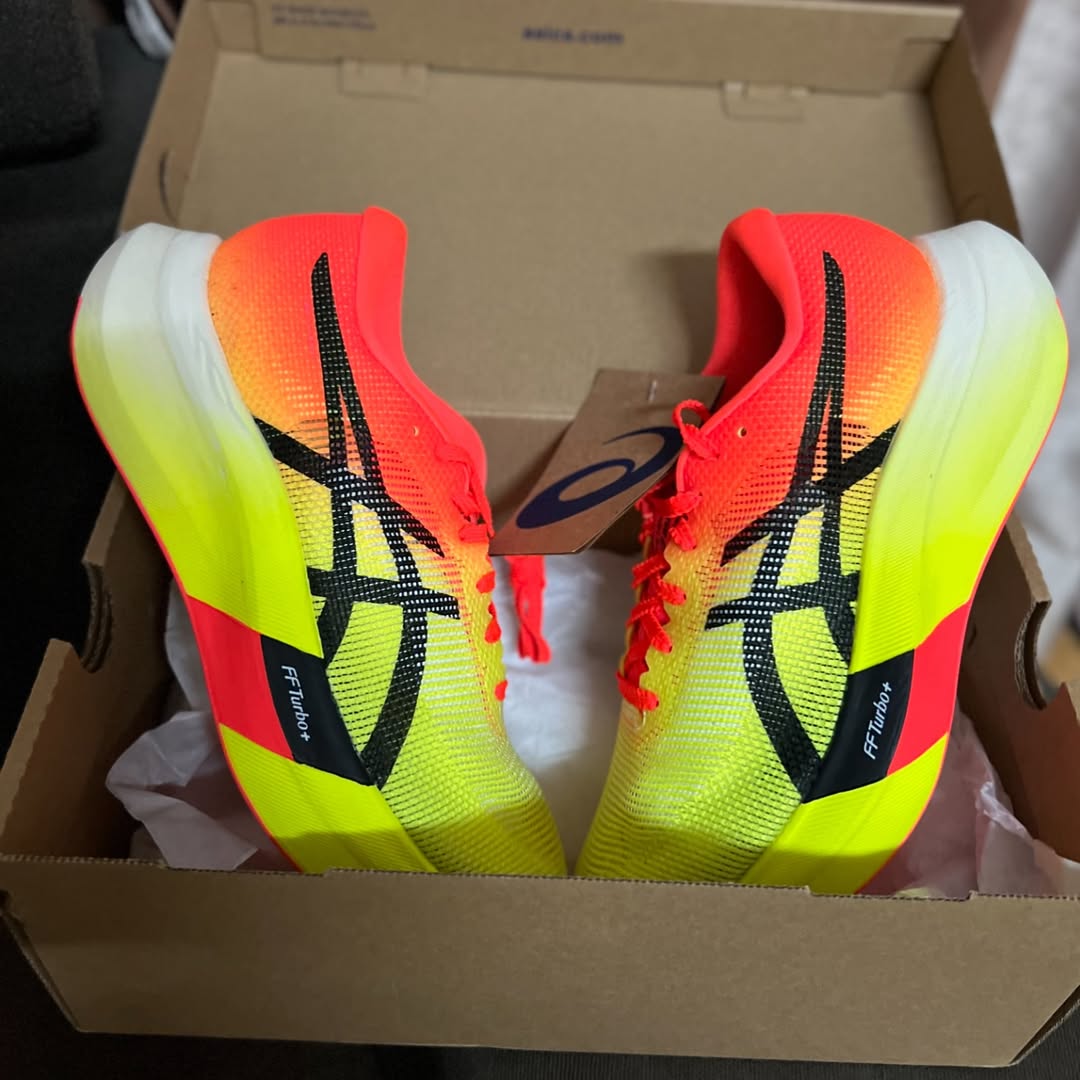 Buy First Copy Asics FF Turbo Plus Running Shoes – Unleash Your Speed - Master Quality 7A Mirror at Lowest Price Online India
