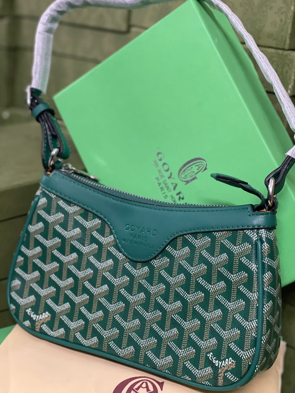 Buy First Copy Goyard Shoulder Bag - Master Quality 7A Mirror at Lowest Price Online India