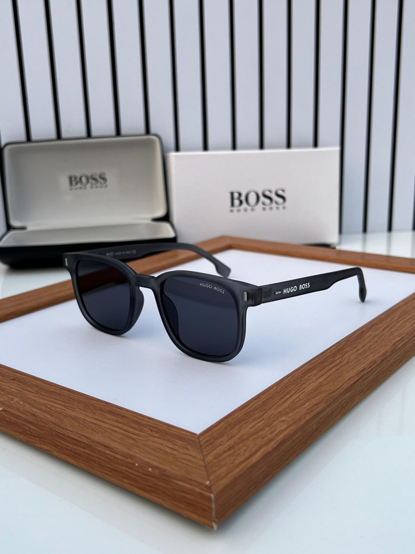Buy First Copy Unknown Product – additional view showing authentic design. Cash on Delivery available, Free shipping across India, Pan India delivery