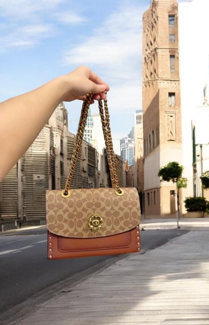 Buy First Copy Coach Vintage Parker Camellia Crossbody Bag - Master Quality 7A Mirror at Lowest Price Online India