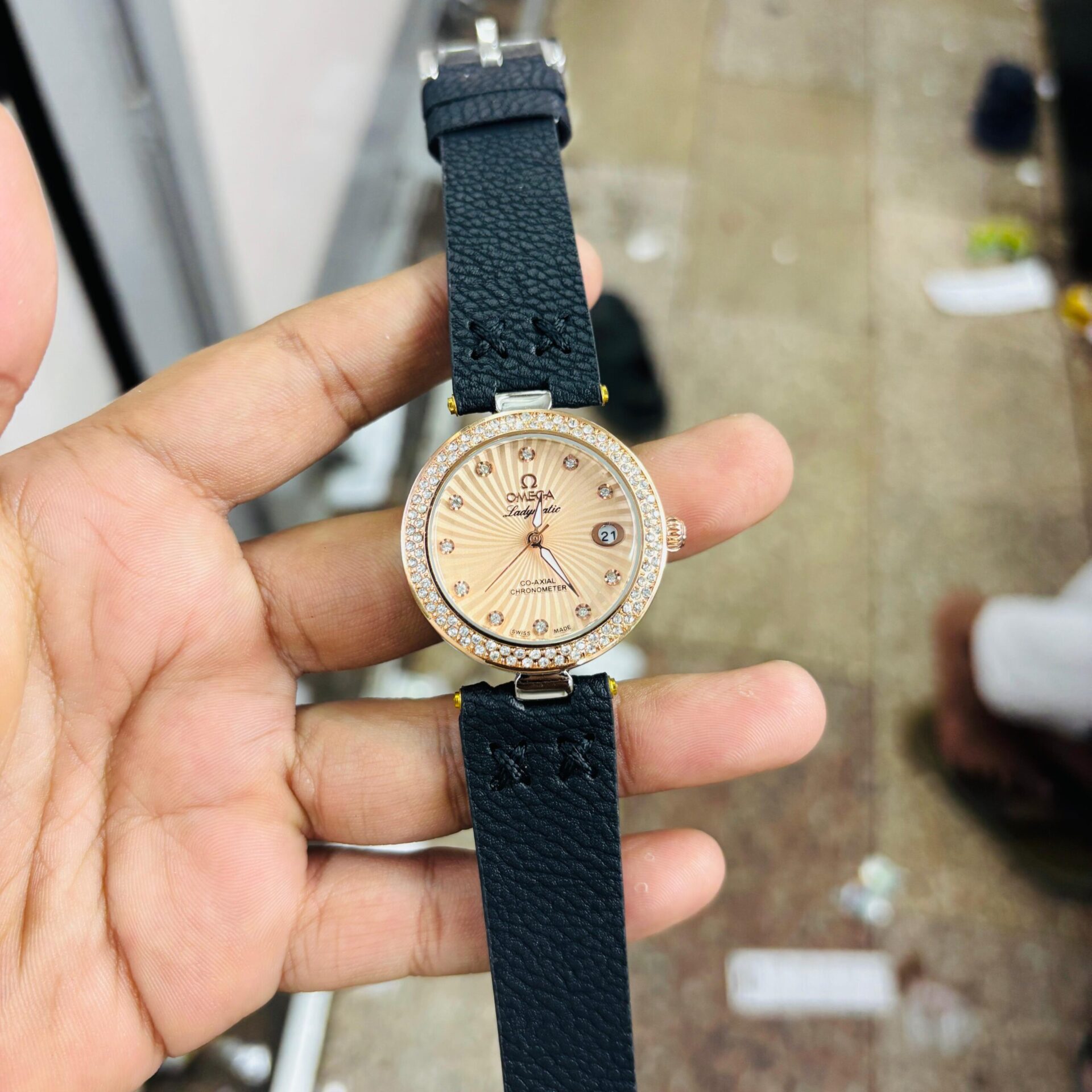 Buy First Copy Omega Ladies Leather Strap Quartz Watch - Master Quality 7A Mirror at Lowest Price Online India