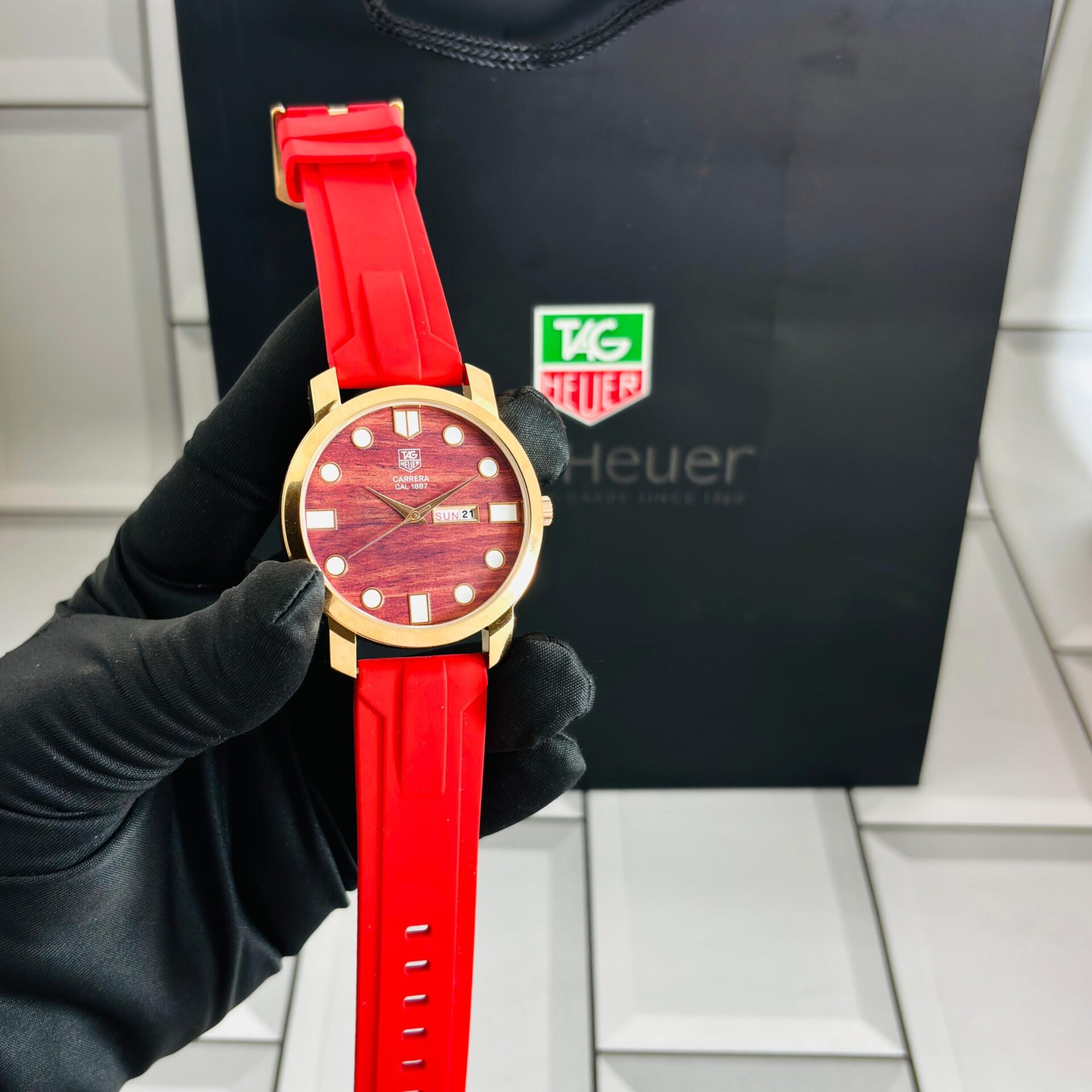 Buy First Copy Tag Heuer Analog Quartz Silicone Strap Watch - Master Quality 7A Mirror at Lowest Price Online India