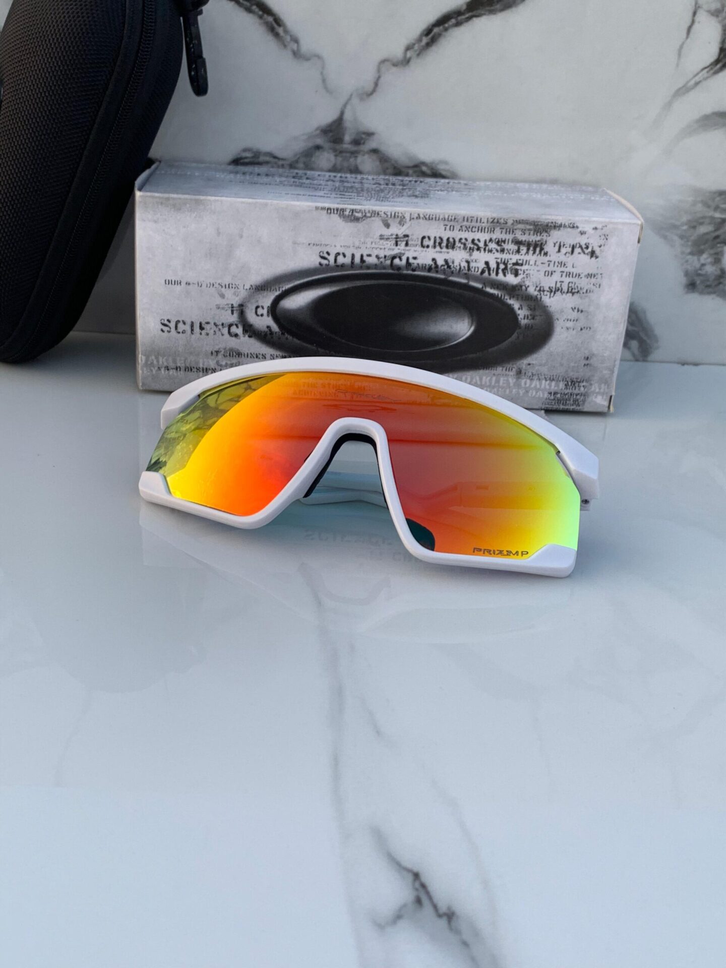 Buy First Copy Oakley Men’s Sunglasses - Master Quality 7A Mirror at Lowest Price Online India