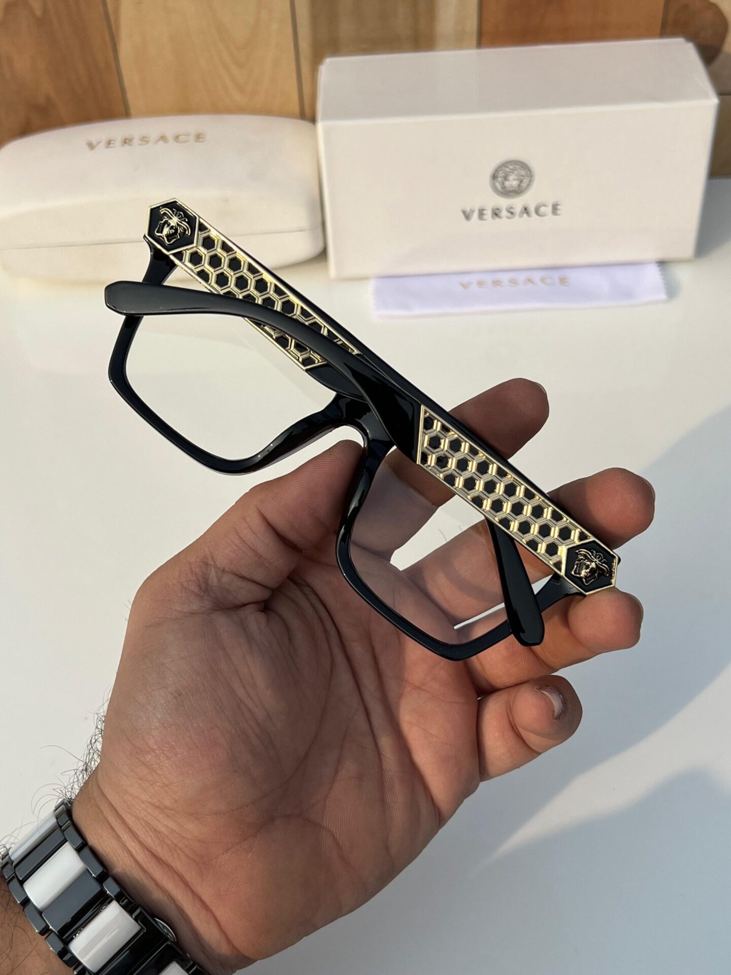 Buy First Copy Louis Vuitton Sunglasses For Men - Master Quality 7A Mirror at Lowest Price Online India