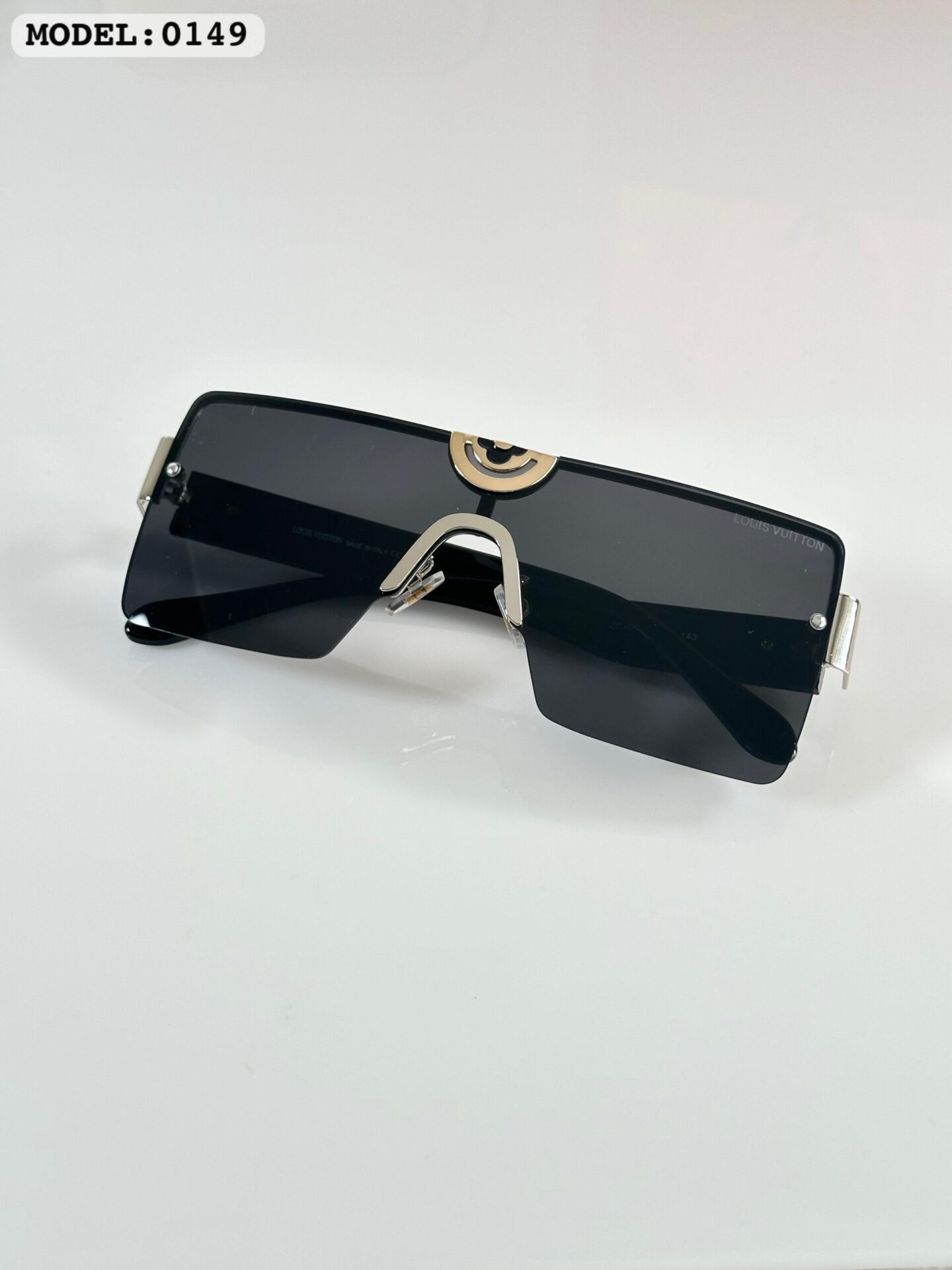 Buy First Copy Louis Vuitton LV Sunglasses For Men - Master Quality 7A Mirror at Lowest Price Online India