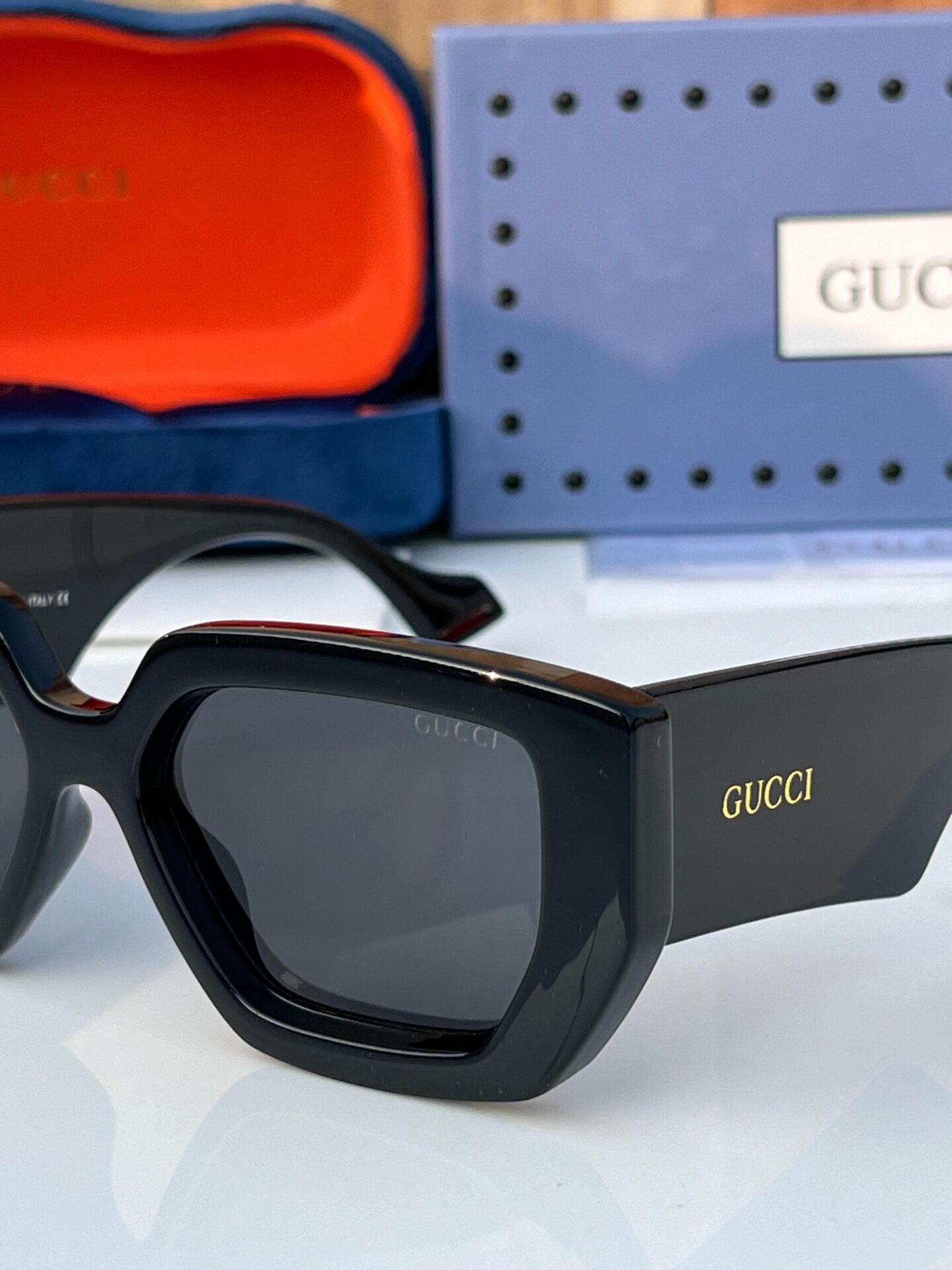 Buy First Copy Gucci Bold Square Frame Sunglasses - Master Quality 7A Mirror at Lowest Price Online India