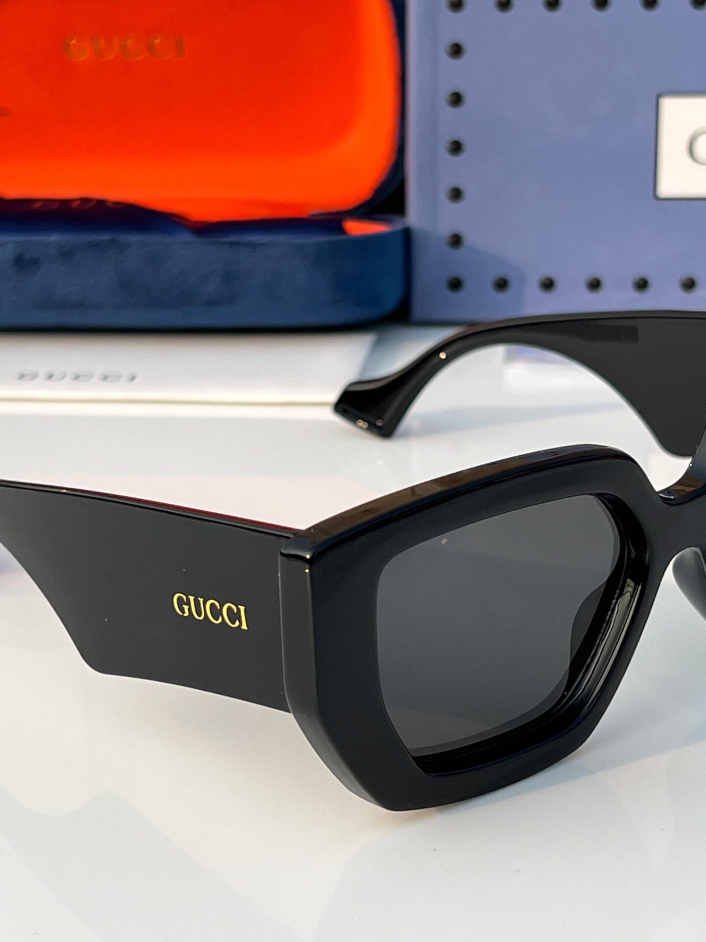 Buy First Copy Gucci Bold Square Frame Sunglasses - Master Quality 7A Mirror at Lowest Price Online India