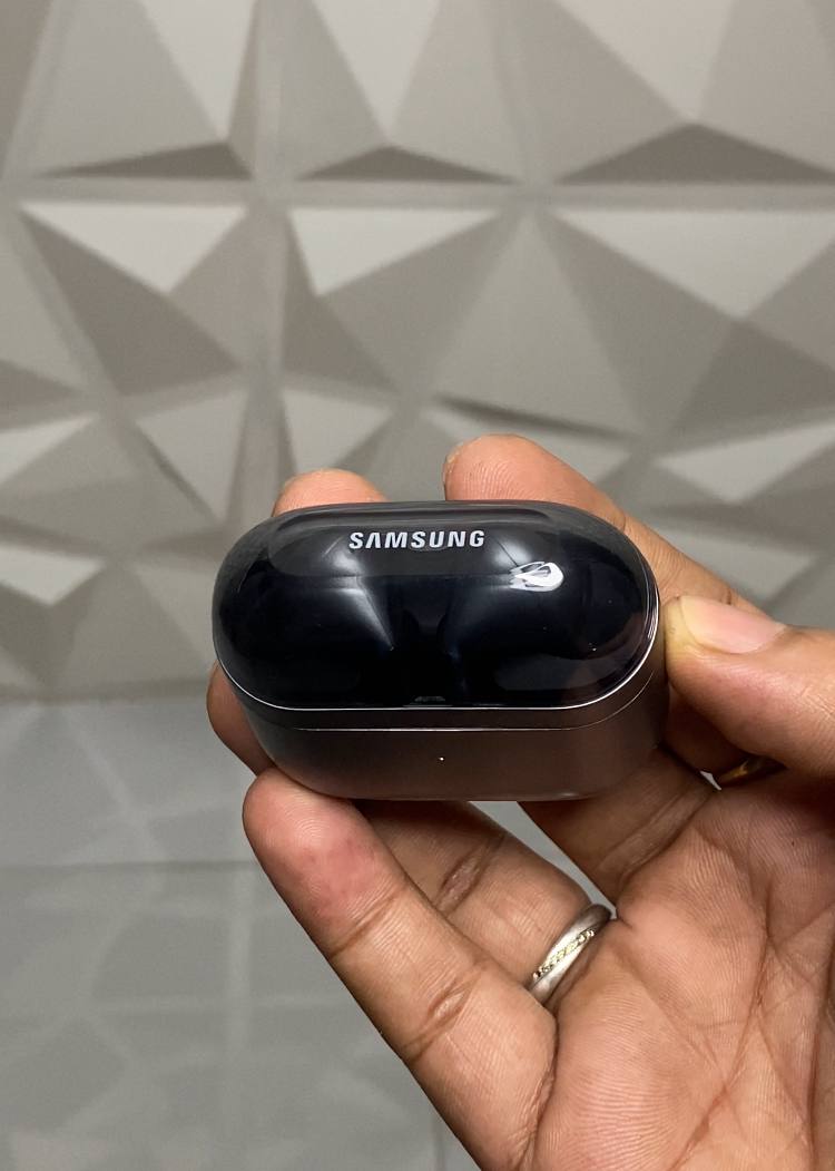 Buy First Copy Samsung Galaxy Buds 3 Pro - Master Quality 7A Mirror at Lowest Price Online India