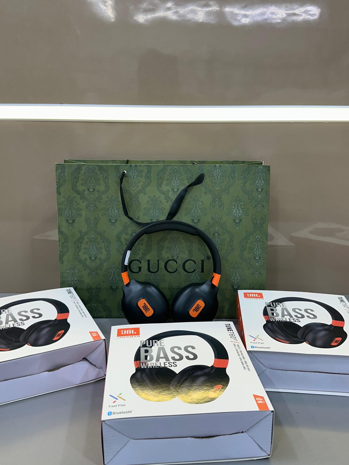 Buy First Copy Unknown Product – additional view showing authentic design. Cash on Delivery available, Free shipping across India, Pan India delivery