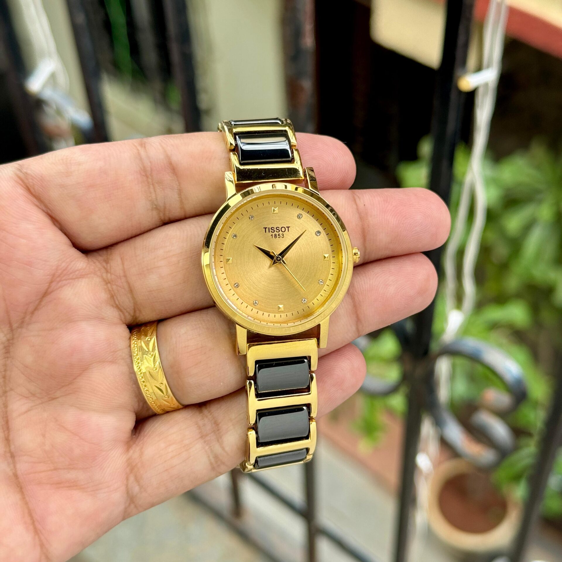 Buy First Copy Tissot Centrix Ceramic Ladies Watch - Master Quality 7A Mirror at Lowest Price Online India
