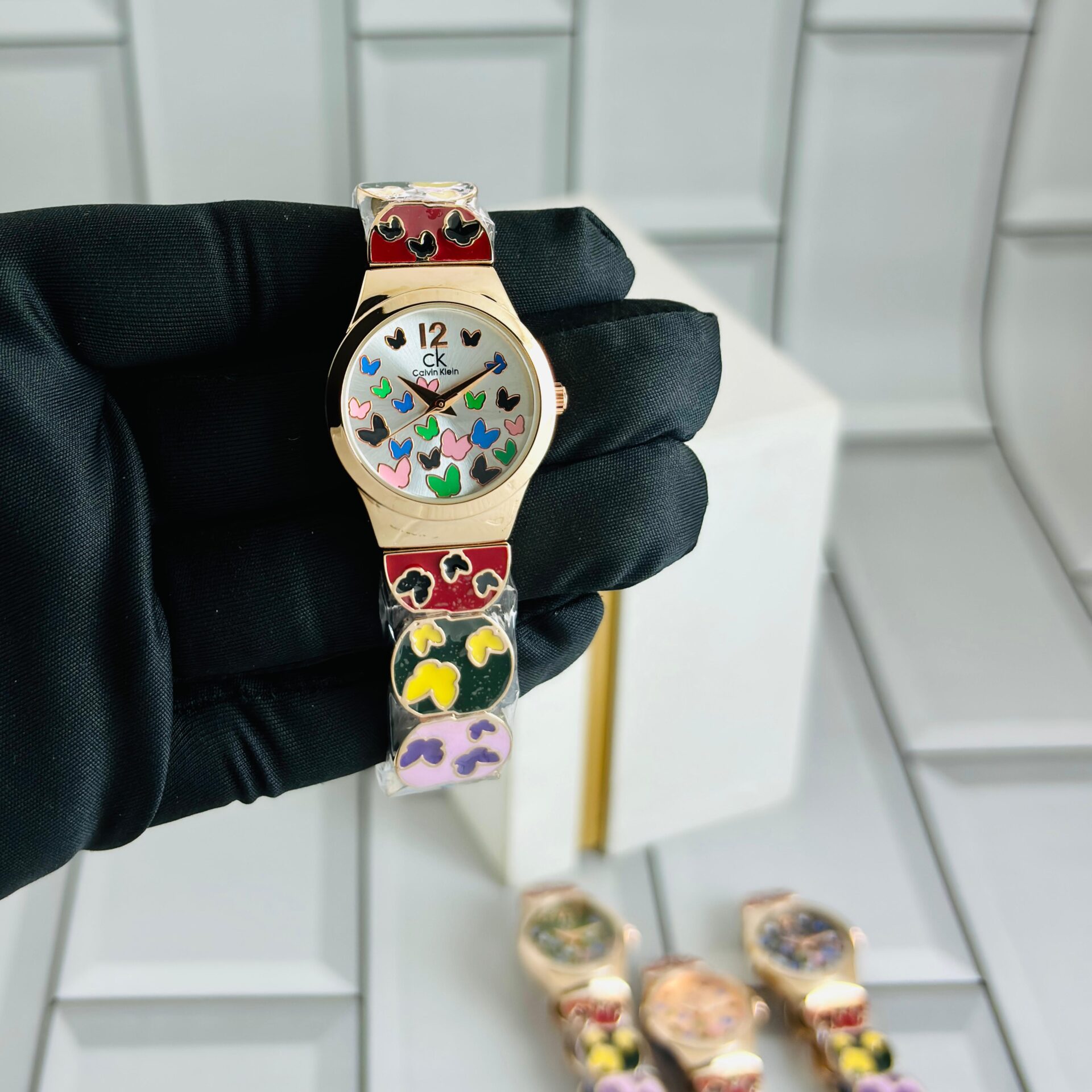 Buy First Copy Unknown Product – additional view showing authentic design. Cash on Delivery available, Free shipping across India, Pan India delivery