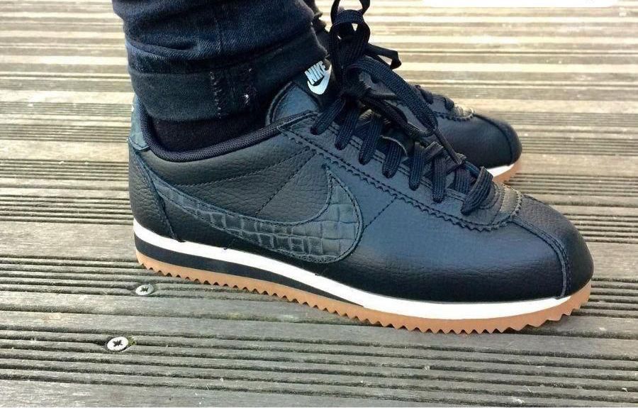 Buy First Copy Nike Cortez Sneakers - Master Quality 7A Mirror at Lowest Price Online India