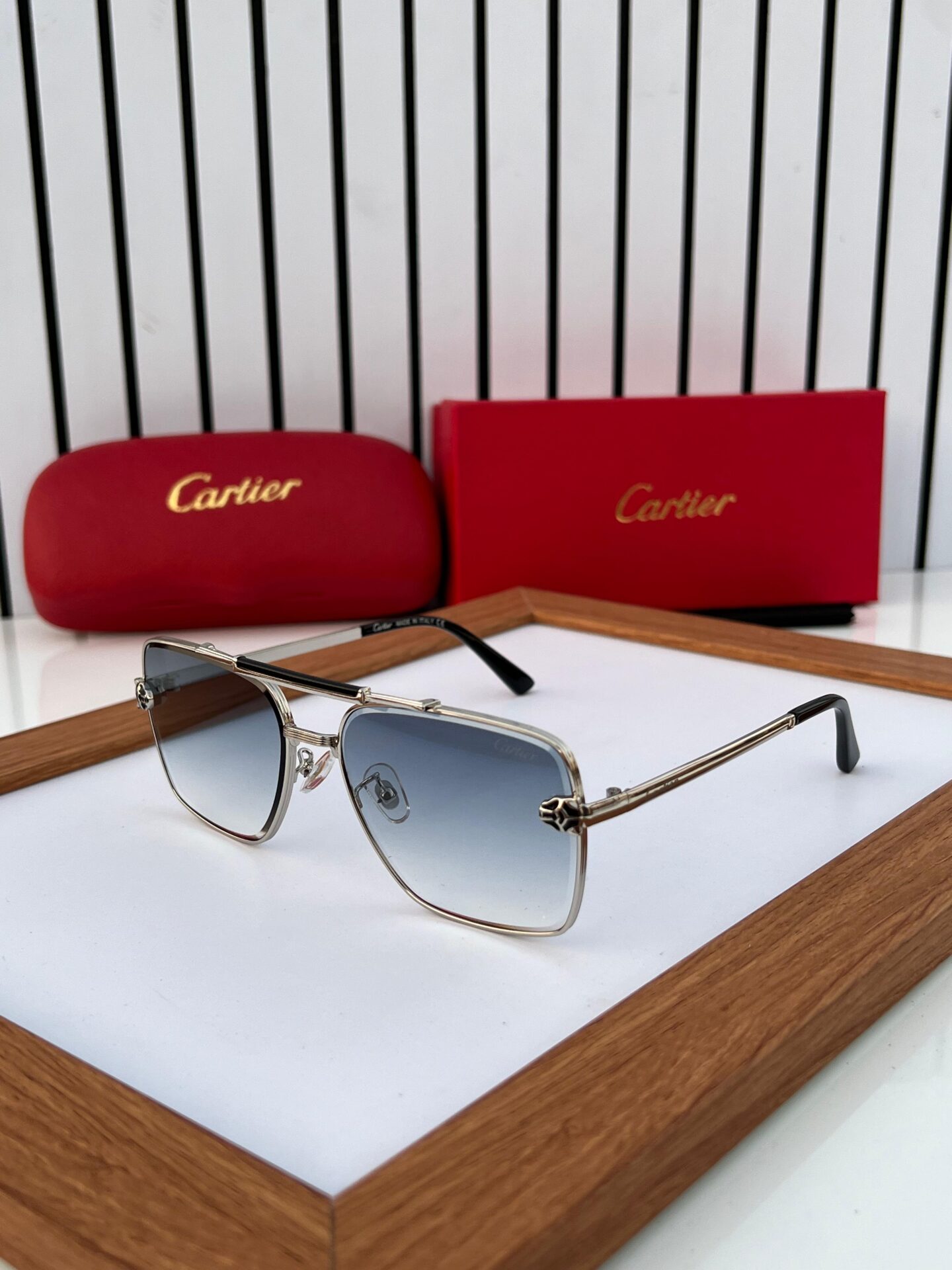 Buy First Copy Cartier Santos Sunglasses - Master Quality 7A Mirror at Lowest Price Online India