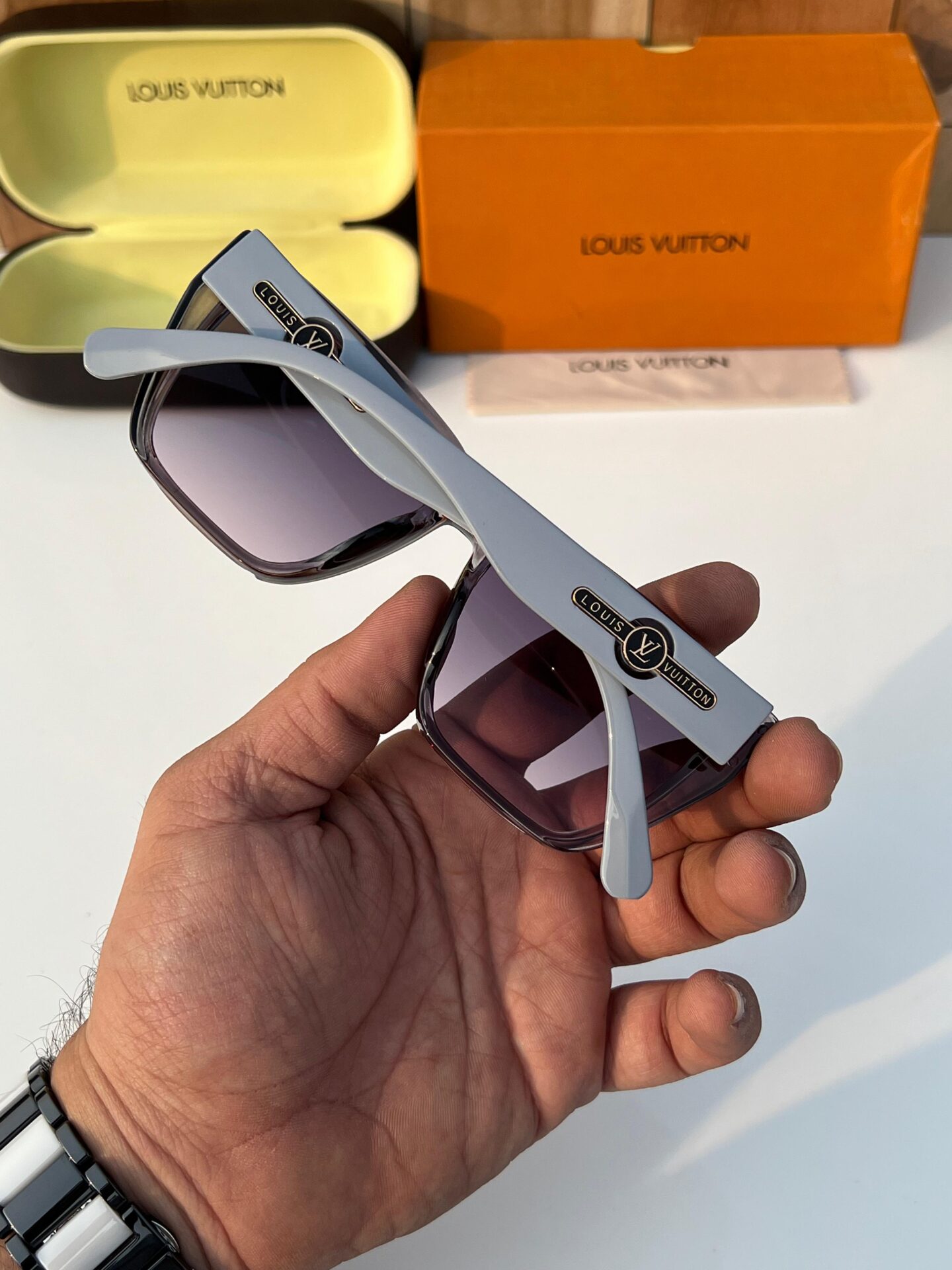Buy First Copy Louis Vuitton Pilot Sunglasses - Master Quality 7A Mirror at Lowest Price Online India
