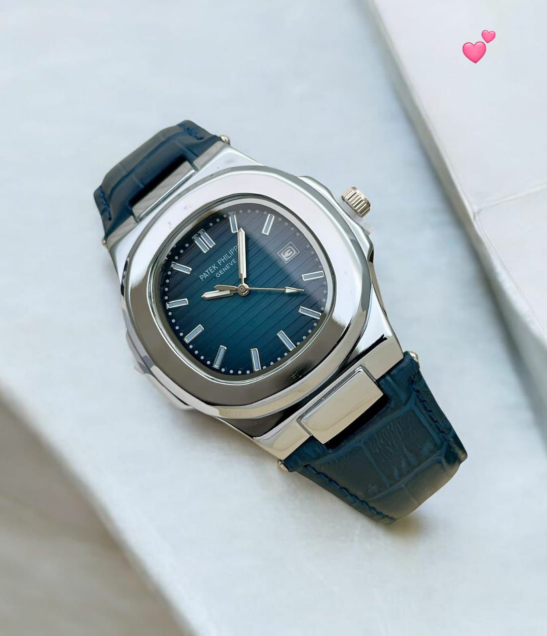 Buy First Copy Patek Philippe Nautilus Men’s Watch - Master Quality 7A Mirror at Lowest Price Online India