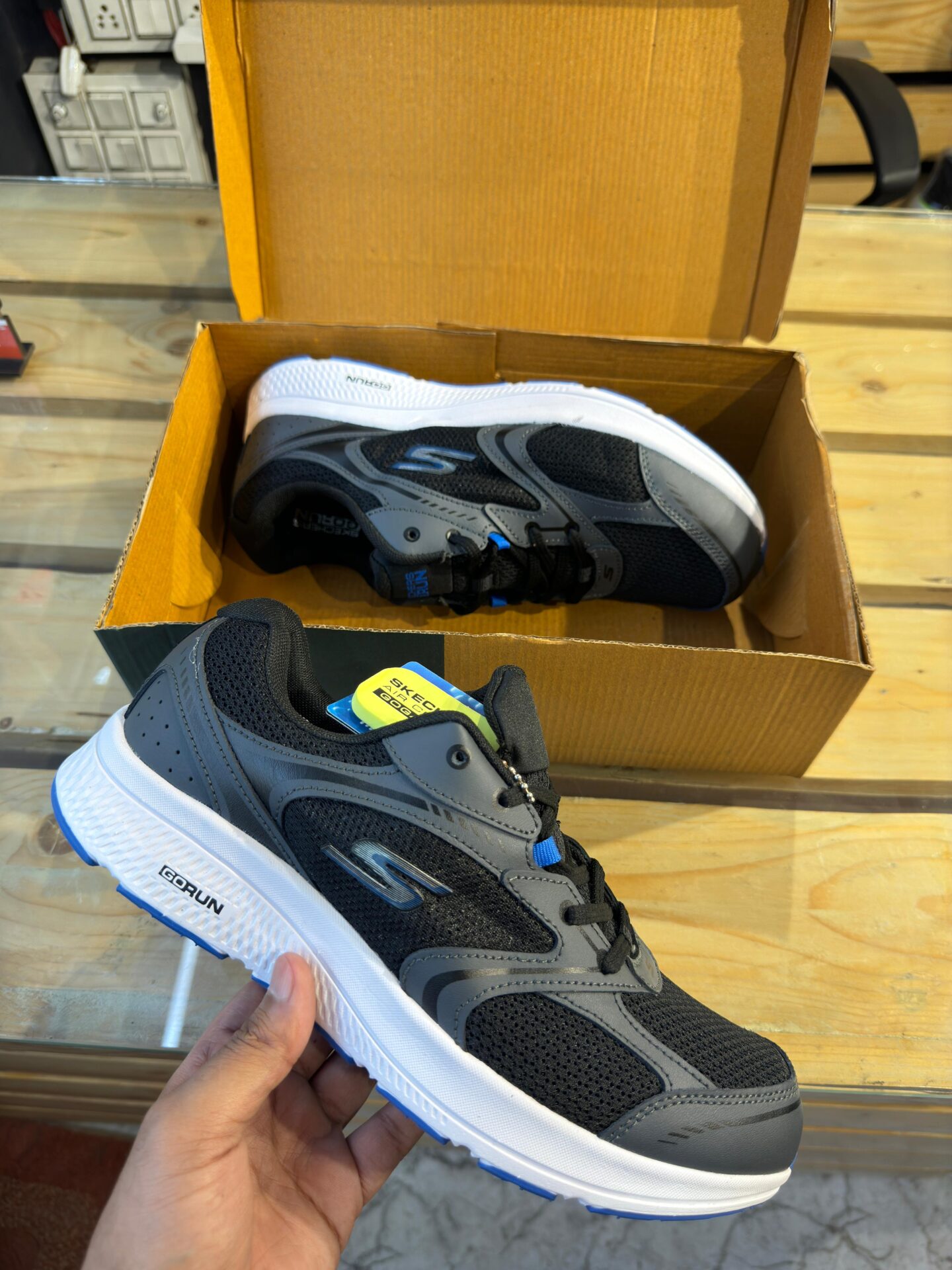 Buy First Copy Skechers GoRun Goga Mat Running Shoes - Master Quality 7A Mirror at Lowest Price Online India