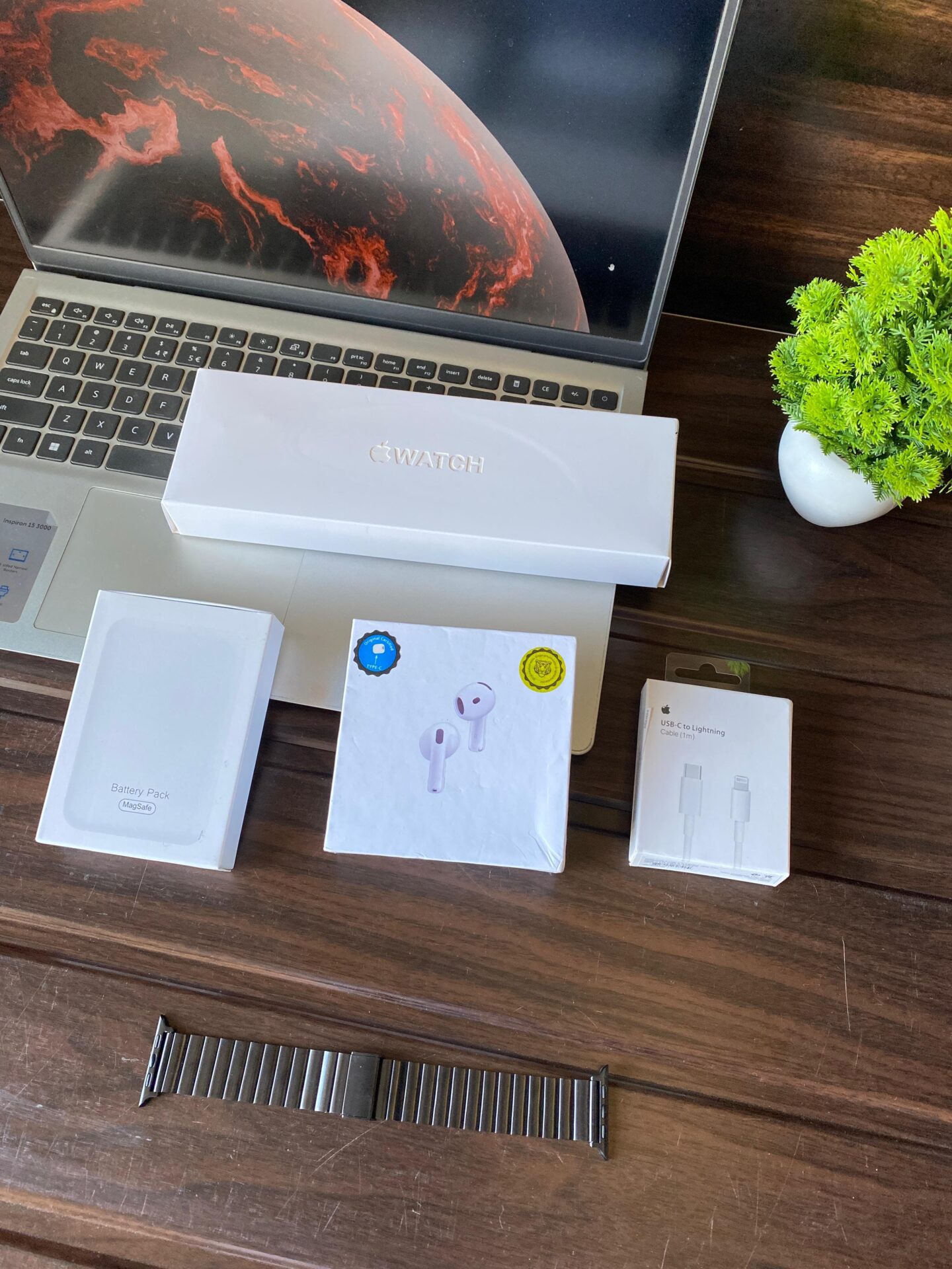 Buy First Copy Apple 5 in 1 Combo (Limited Edition) - Master Quality 7A Mirror at Lowest Price Online India