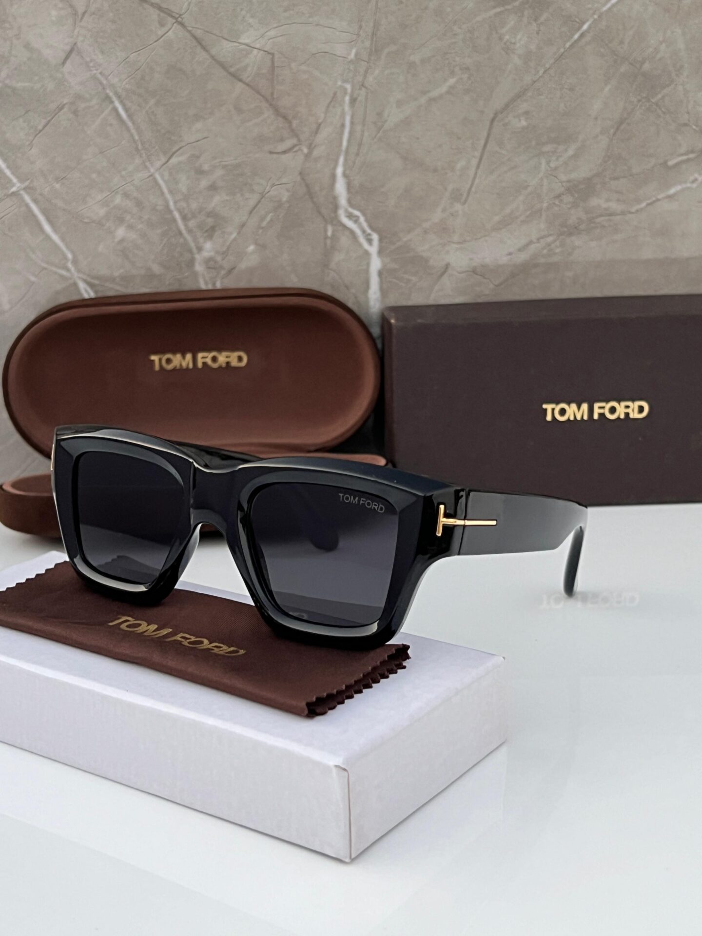 Buy First Copy Tom Ford Rectangular Sunglasses - Master Quality 7A Mirror at Lowest Price Online India