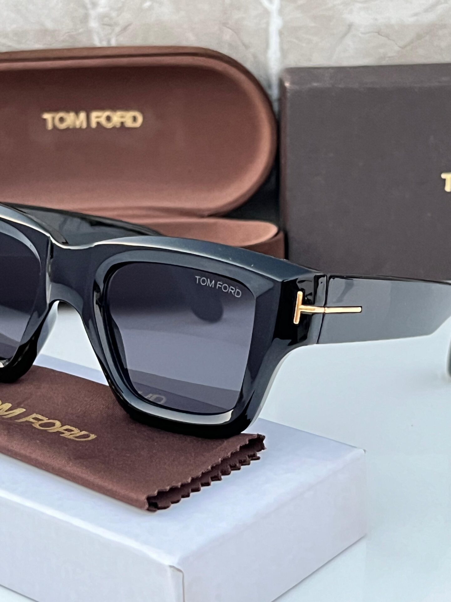 Buy First Copy Tom Ford Rectangular Sunglasses - Master Quality 7A Mirror at Lowest Price Online India