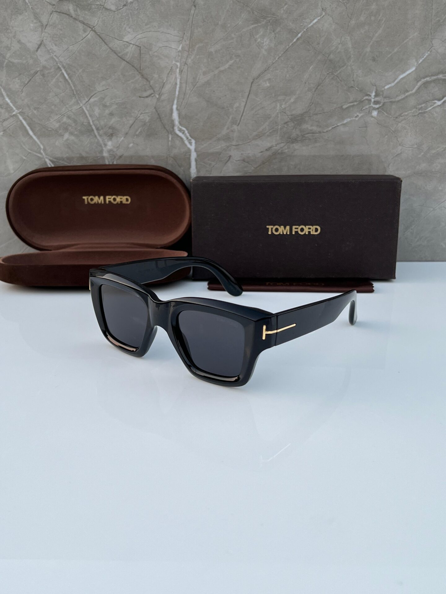 Buy First Copy Tom Ford Rectangular Sunglasses - Master Quality 7A Mirror at Lowest Price Online India