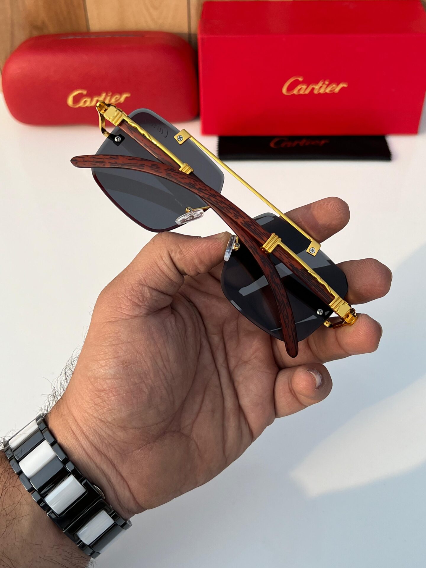 Buy First Copy Cartier Santos de Cartier Sunglasses - Master Quality 7A Mirror at Lowest Price Online India
