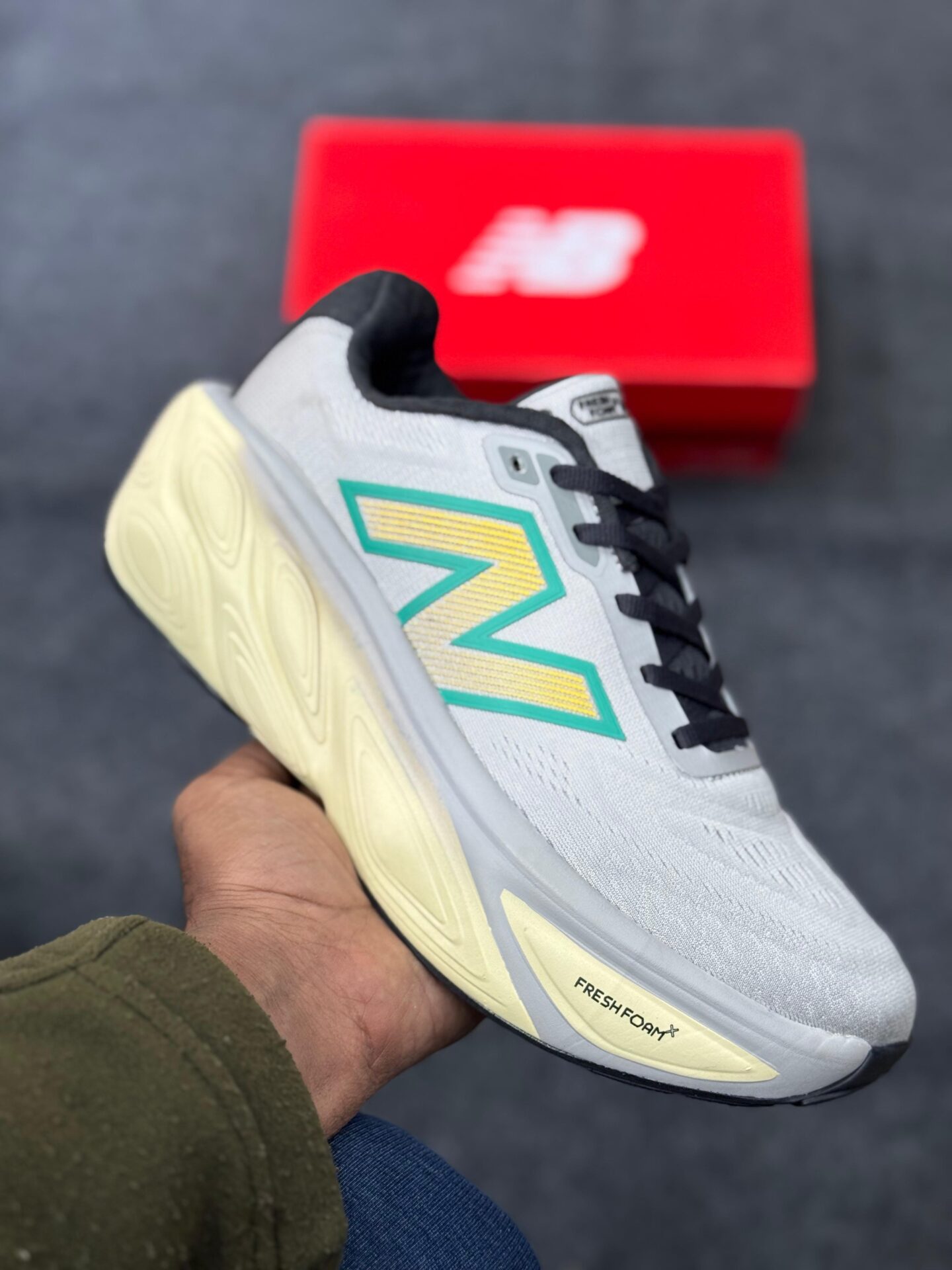 Buy First Copy New Balance Fresh Foam More V5 Running Shoes - Master Quality 7A Mirror at Lowest Price Online India