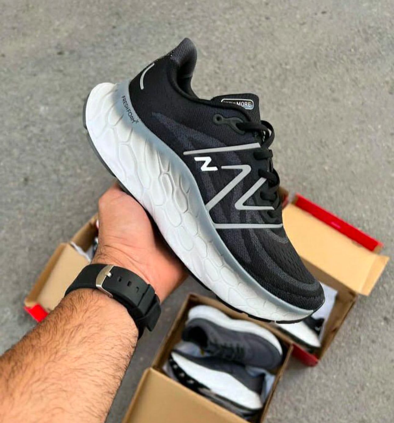 Buy First Copy New Balance Fresh Foam More V4 Running Shoes - Master Quality 7A Mirror at Lowest Price Online India