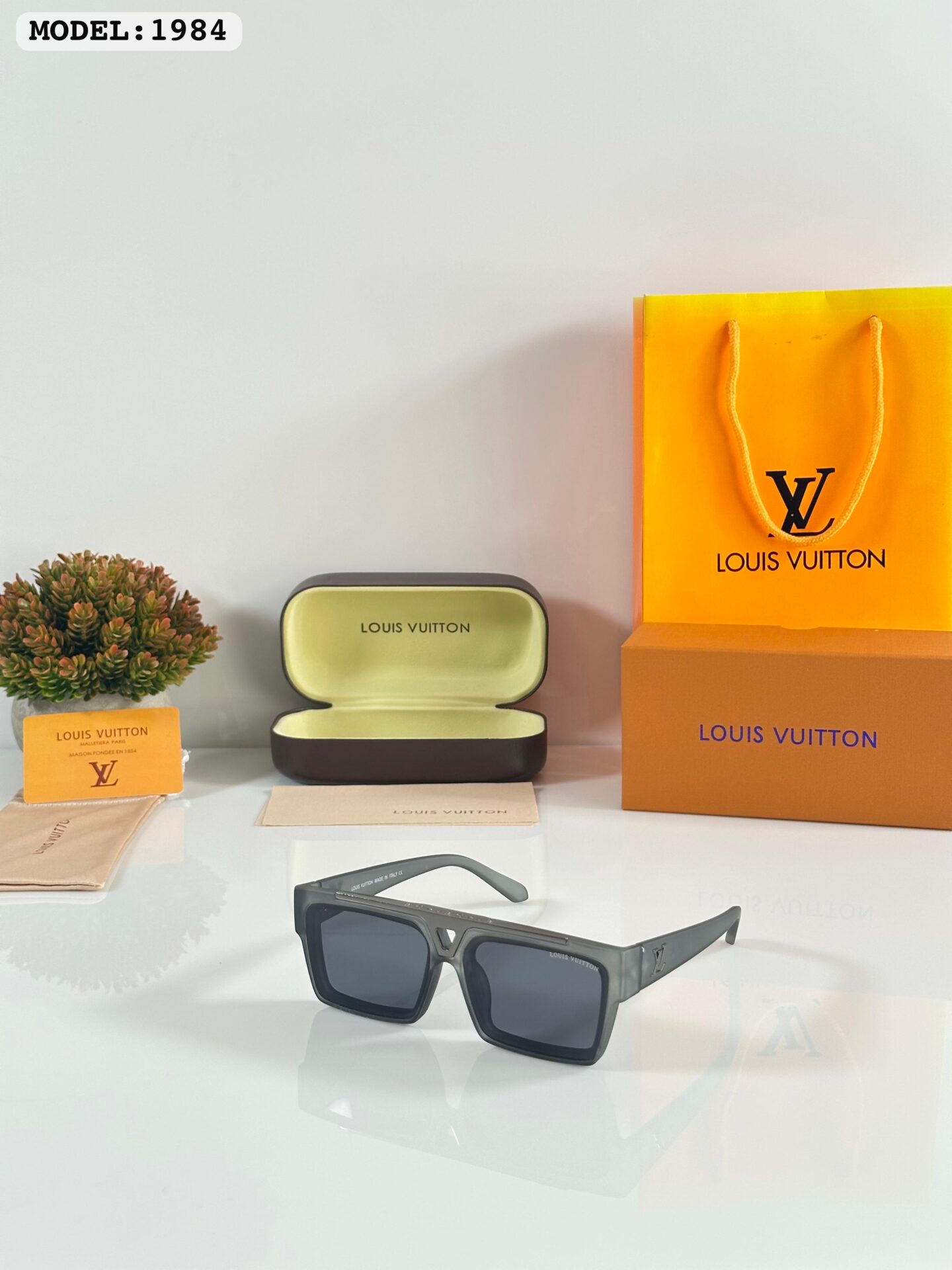 Buy First Copy Louis Vuitton Sunglasses for Unisex - Master Quality 7A Mirror at Lowest Price Online India