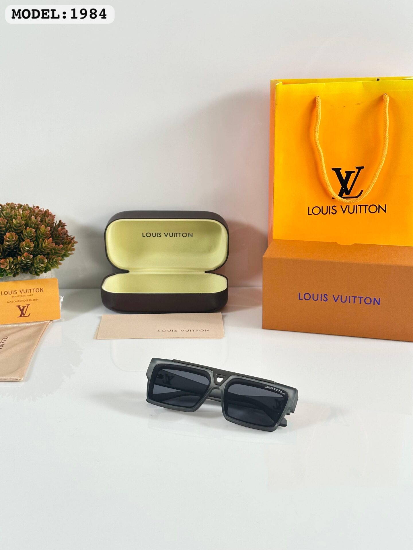 Buy First Copy Louis Vuitton Sunglasses for Unisex - Master Quality 7A Mirror at Lowest Price Online India